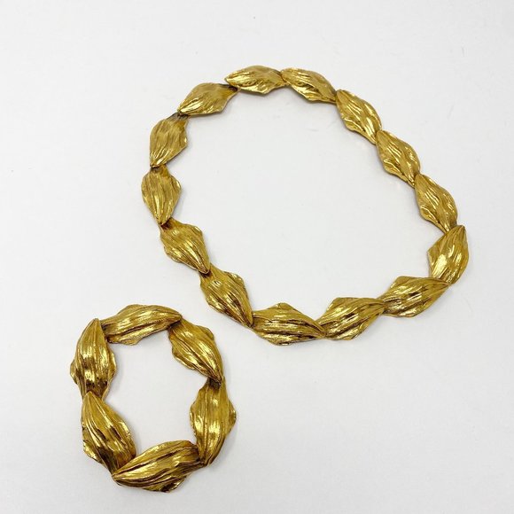 535 Vintage designer Yves Saint Laurent Rive Gauche gold tone necklace bracelet - Picture 1 of 10